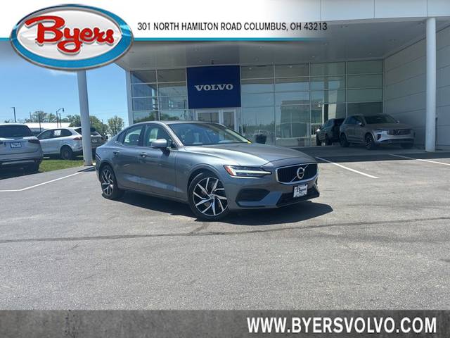 2019 Volvo S60 Momentum AWD photo