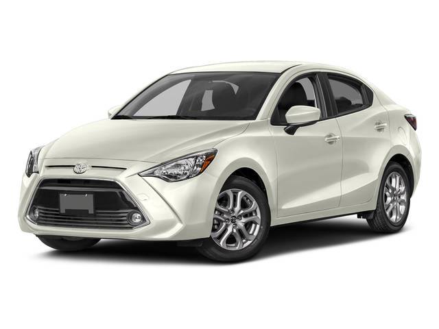 2018 Toyota Yaris FWD photo