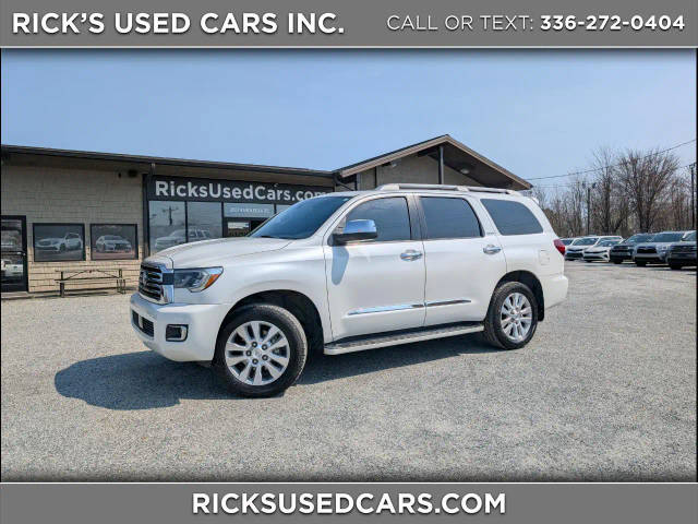 2019 Toyota Sequoia Platinum 4WD photo