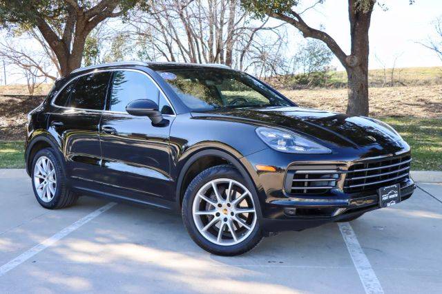 2019 Porsche Cayenne  AWD photo