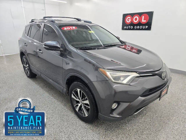2018 Toyota RAV4 XLE AWD photo