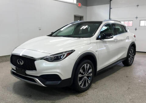 2018 Infiniti QX30 LUXE AWD photo