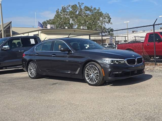 2018 BMW 5 Series 540i RWD photo