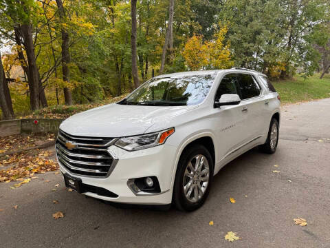 2019 Chevrolet Traverse High Country AWD photo
