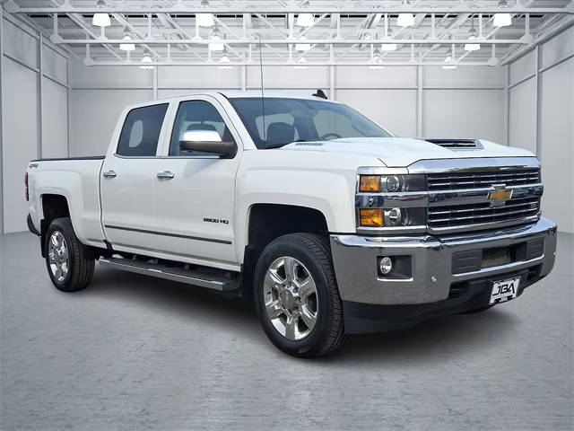 2019 Chevrolet Silverado 2500HD LTZ 4WD photo