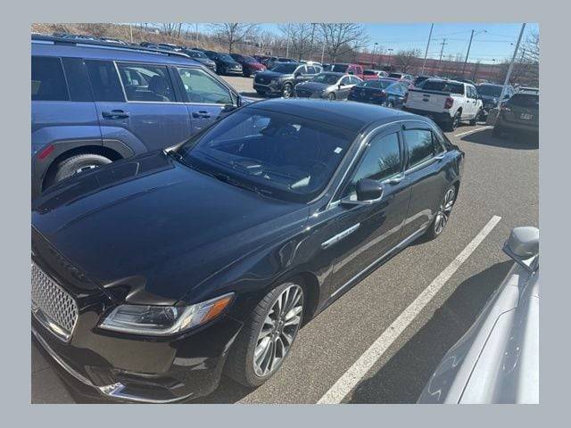 2019 Lincoln Continental Reserve AWD photo