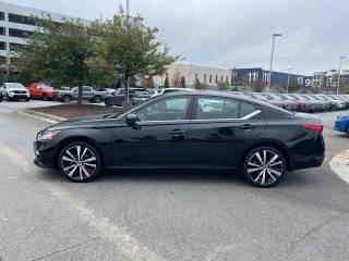 2019 Nissan Altima 2.5 SR AWD photo