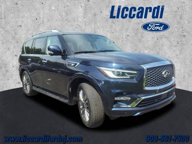 2019 Infiniti QX80 LUXE 4WD photo