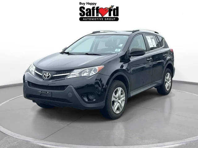2015 Toyota RAV4 LE FWD photo