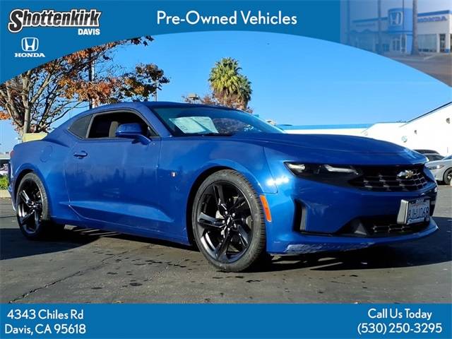 2019 Chevrolet Camaro 1LT RWD photo