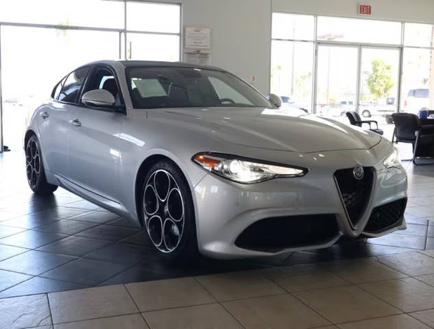 2019 Alfa Romeo Giulia Ti Sport RWD photo