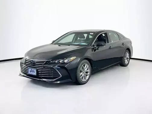 2019 Toyota Avalon XLE FWD photo