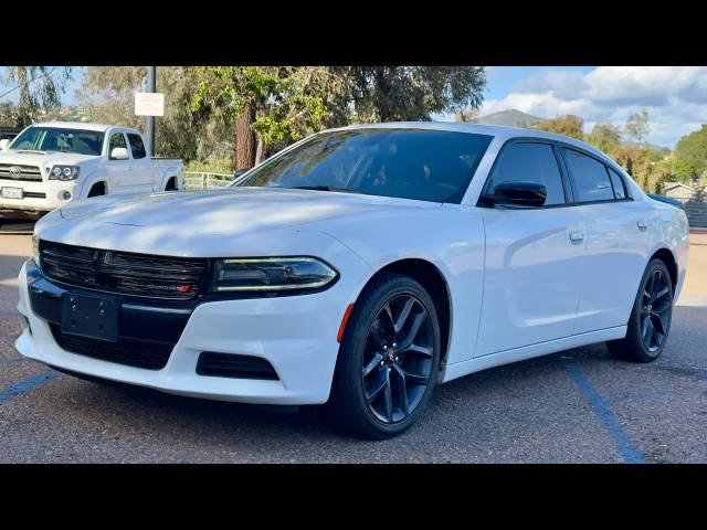 2019 Dodge Charger SXT RWD photo