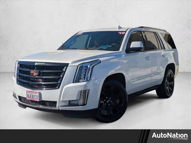 2019 Cadillac Escalade Premium Luxury 4WD photo
