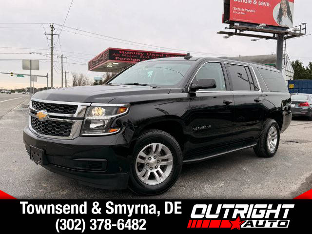 2018 Chevrolet Suburban LT 4WD photo