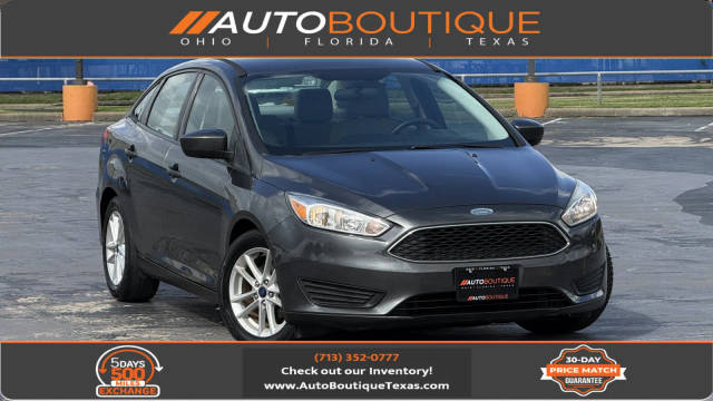 2018 Ford Focus SE FWD photo