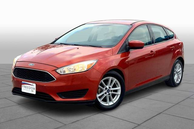 2018 Ford Focus SE FWD photo