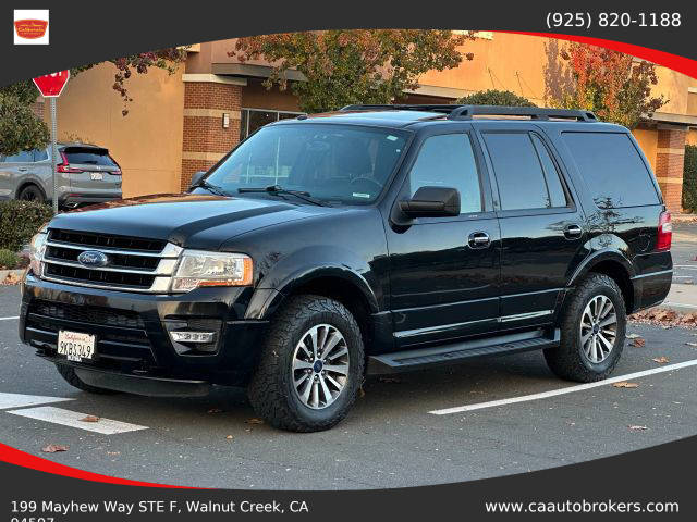 2017 Ford Expedition XLT 4WD photo