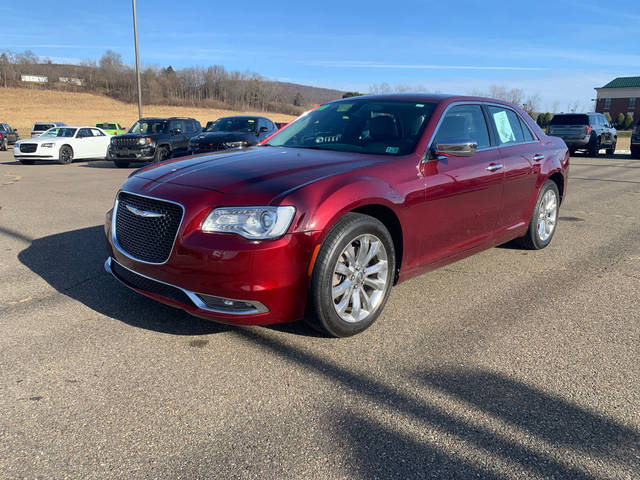2018 Chrysler 300 Limited AWD photo
