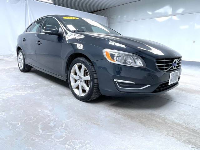 2016 Volvo S60 T5 Premier AWD photo