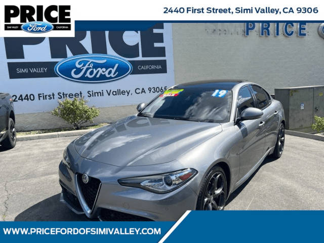 2019 Alfa Romeo Giulia Ti Sport RWD photo
