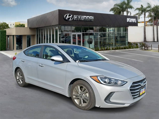 2018 Hyundai Elantra SEL FWD photo