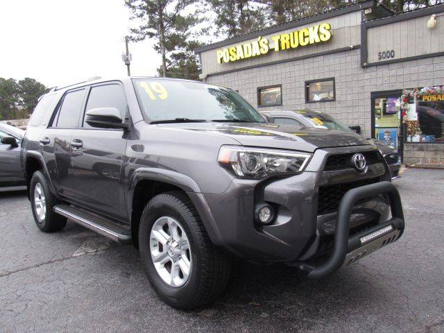 2019 Toyota 4Runner SR5 RWD photo