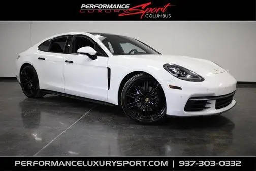 2018 Porsche Panamera 4S AWD photo