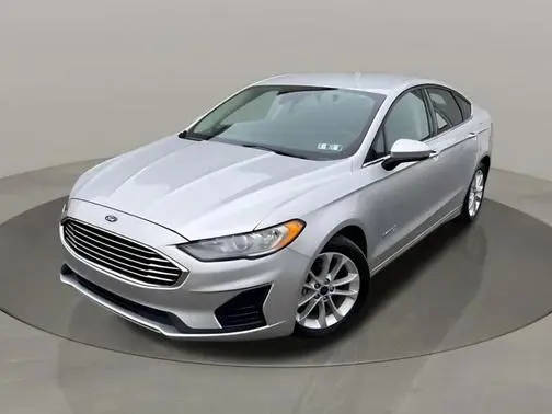 2019 Ford Fusion SE FWD photo