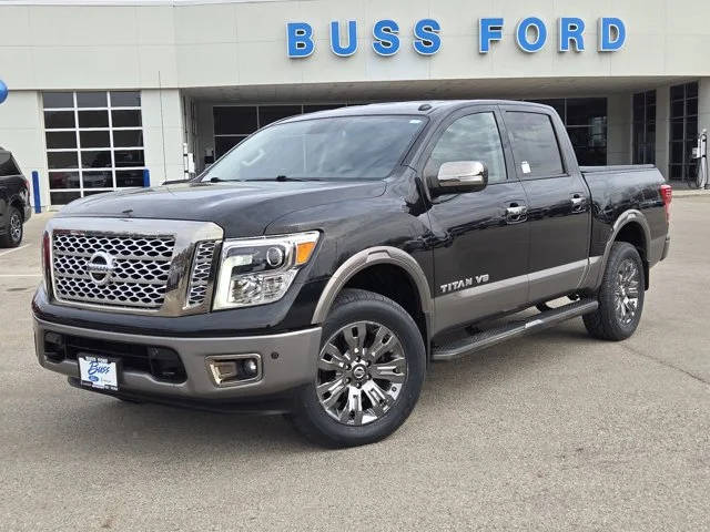 2019 Nissan Titan Platinum Reserve 4WD photo