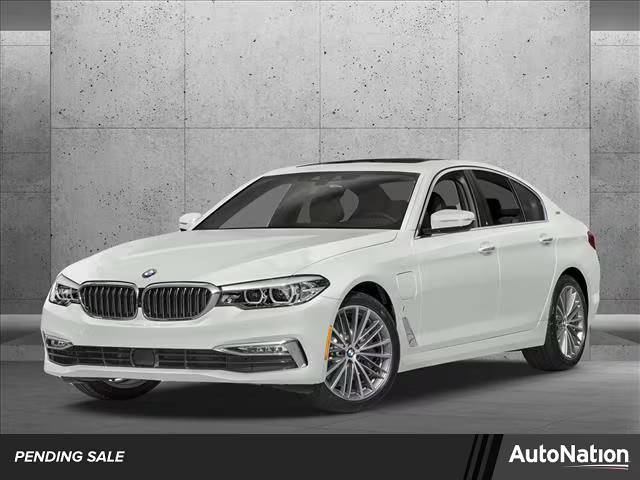 2019 BMW 5 Series 530e iPerformance RWD photo