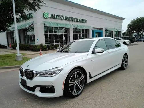 2019 BMW 7 Series 750i RWD photo