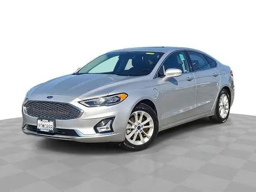 2019 Ford Fusion Energi Titanium FWD photo