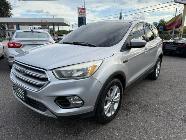 2017 Ford Escape SE FWD photo