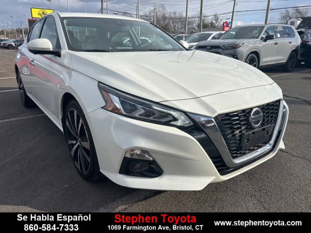 2019 Nissan Altima 2.5 Platinum AWD photo