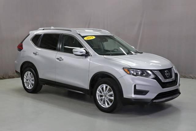 2019 Nissan Rogue SV AWD photo