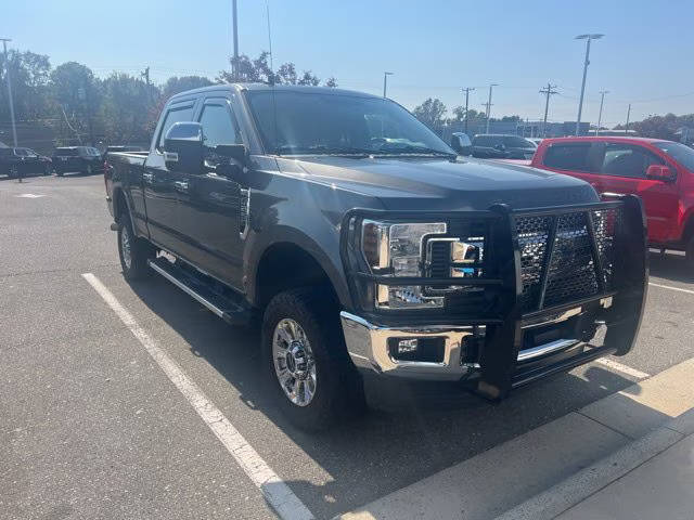 2019 Ford F-250 Super Duty XLT 4WD photo