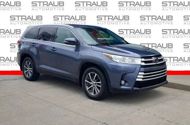 2019 Toyota Highlander XLE AWD photo
