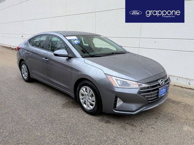 2019 Hyundai Elantra SE FWD photo