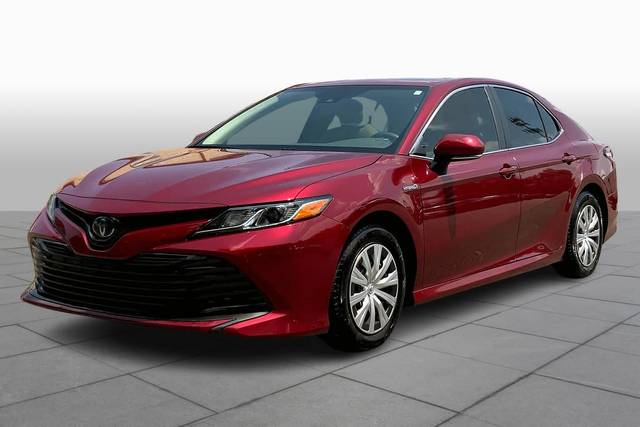 2019 Toyota Camry Hybrid LE FWD photo