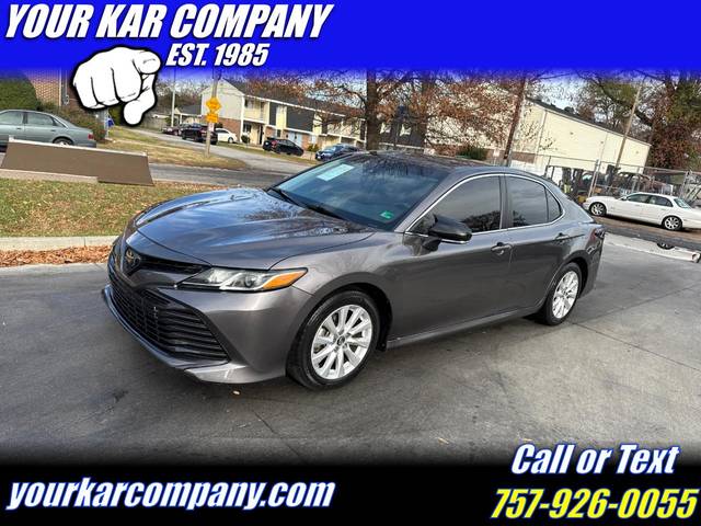2019 Toyota Camry LE FWD photo