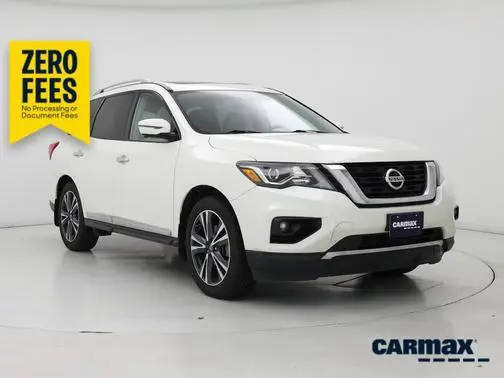 2019 Nissan Pathfinder Platinum FWD photo