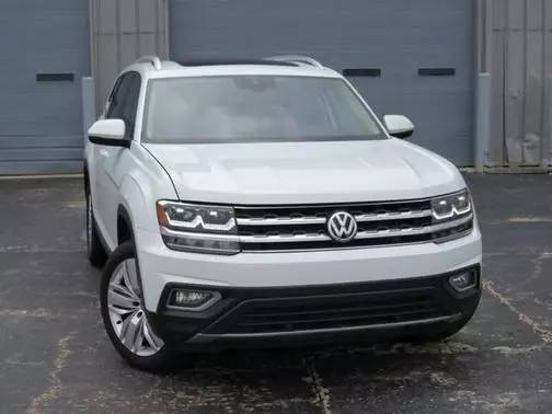 2019 Volkswagen Atlas 3.6L V6 SEL FWD photo