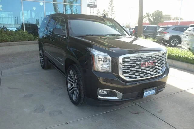 2019 GMC Yukon Denali RWD photo