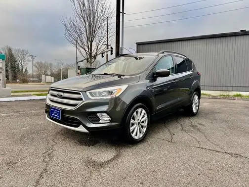 2019 Ford Escape SEL FWD photo