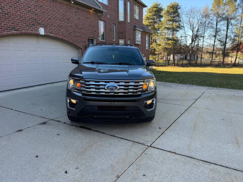 2018 Ford Expedition Max Limited 4WD photo
