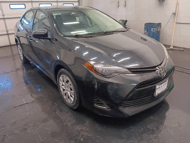 2017 Toyota Corolla LE FWD photo