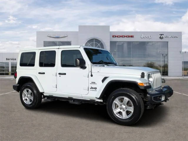 2018 Jeep Wrangler Unlimited Sahara 4WD photo