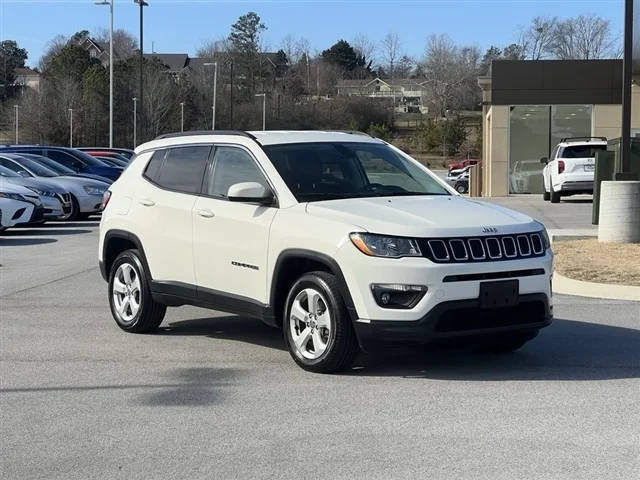 2019 Jeep Compass Latitude 4WD photo