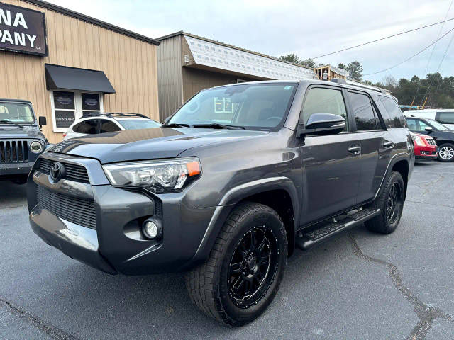 2019 Toyota 4Runner SR5 Premium 4WD photo